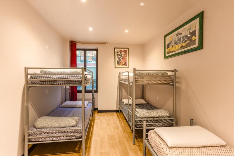 Single Bed in 5-Bed Female Dormitory Room  image 1