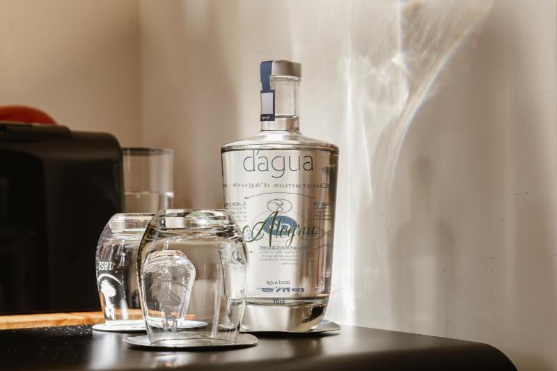 Junior Suite with Garden View image 4