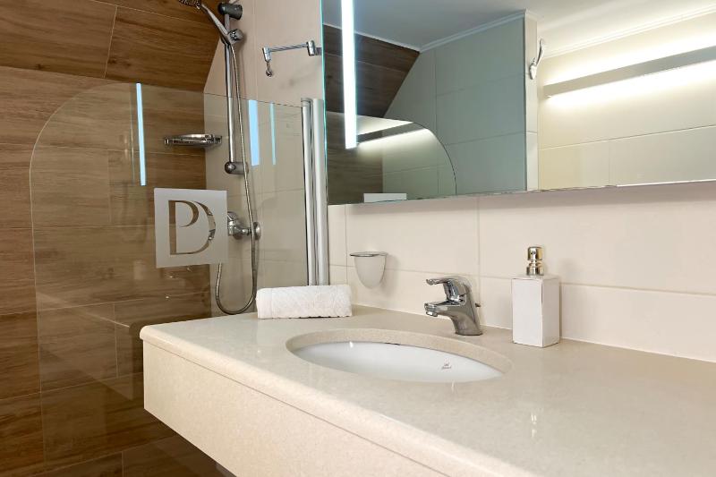 Studio Apartment with Garden View image 3