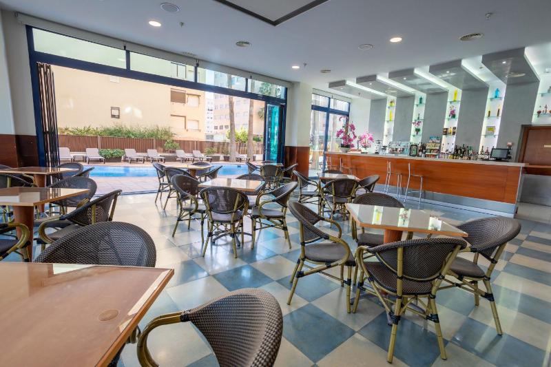 Hotel Cibeles Playa - image 13