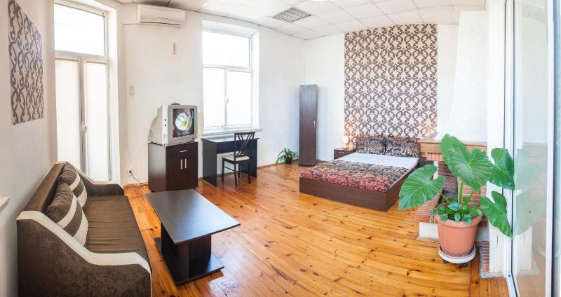 Sofia Central Guest Rooms - image 13