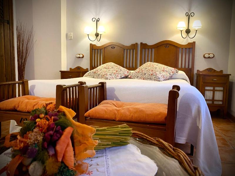 Double or Twin Room image 1
