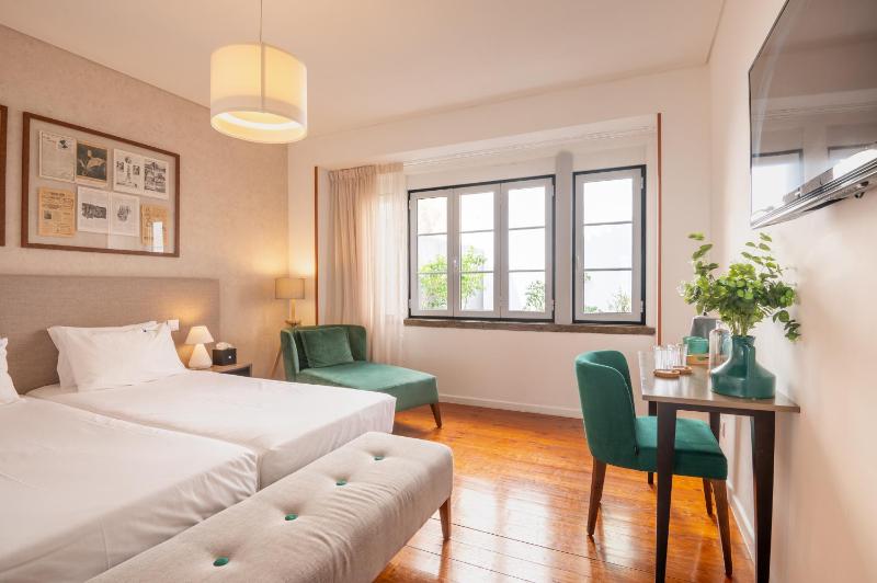 Bica FLH Suites - image 15