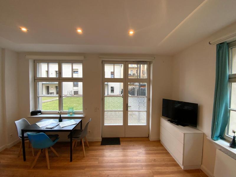 Triple Room with Terrace image 1