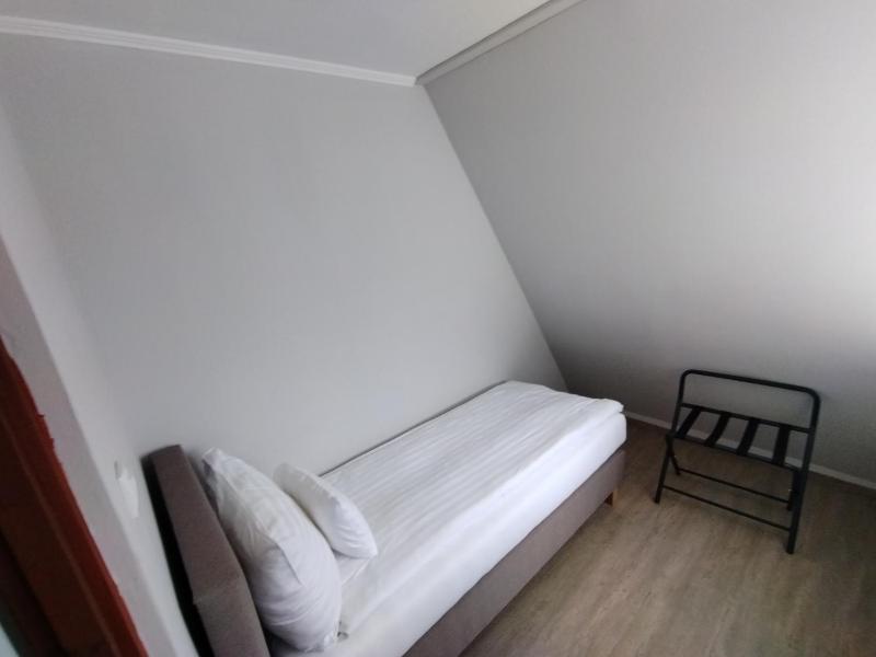 Deluxe Family Room image 1