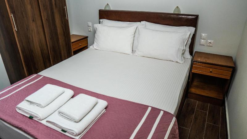 Double Room with Mountain View image 2