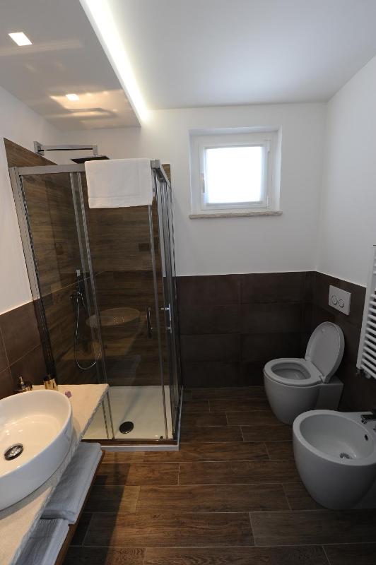 Conero Suites - image 12