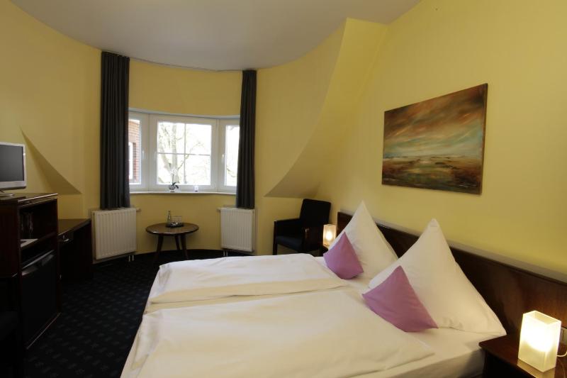 Double Room image 1