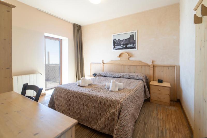 Quadruple Room with Terrace image 1