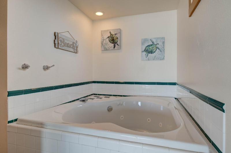 Ester Lee Oceanview Inn - image 4