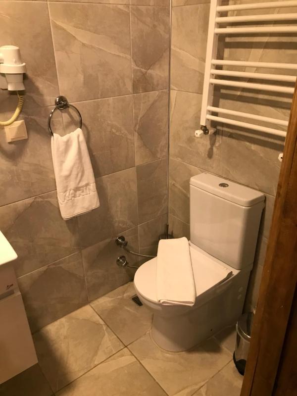 Junior Suite with Balcony image 4