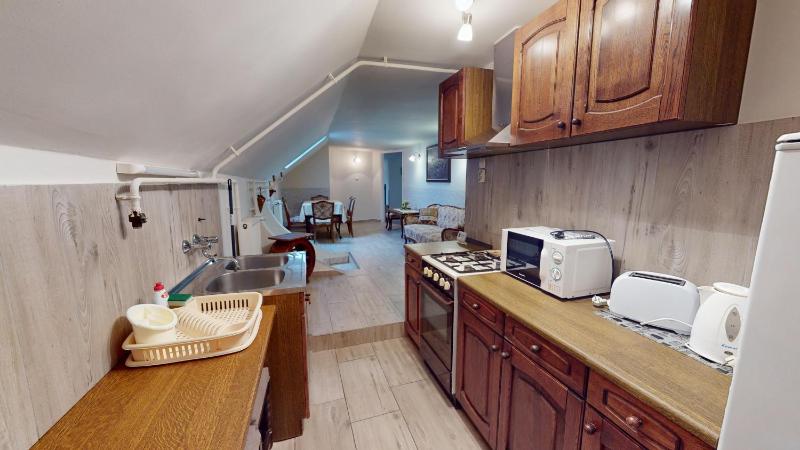 Triple Room with Shared Kitchen - Loft image 4