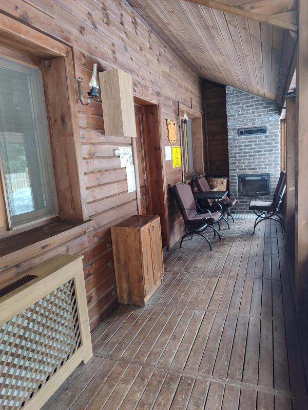 King Suite with Balcony image 3