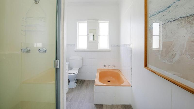 Bungalow 21 - image 25