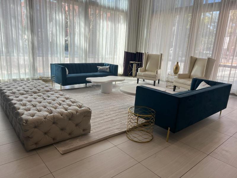 TRYP by Wyndham Savannah - image 18