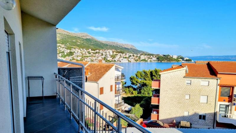 Apartments by the sea Stobrec Split - 22838 - image 4