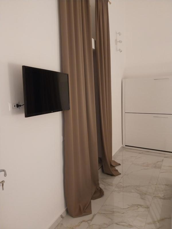 Quartieri Spagnoli Rooms - image 6