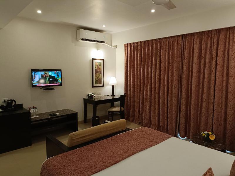 Kyriad Prestige Goa by Mastiff - image 12