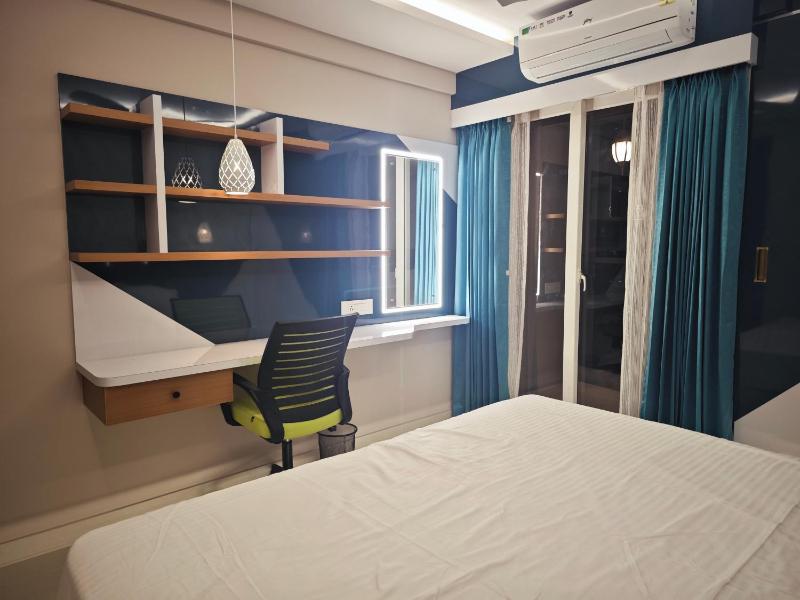 Evara - Premium Fully AC - 3BHK Luxury Apartment with Style - image 28