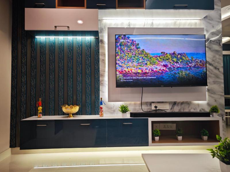 Evara - Premium Fully AC - 3BHK Luxury Apartment with Style - image 42