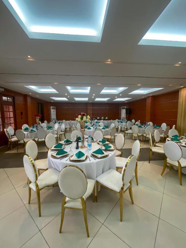 Hotel Vallée Des Princes - image 3