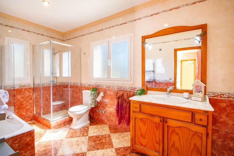 Villa Flora - Plusholidays - image 12