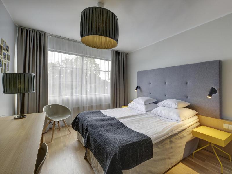 Standard Double or Twin Room image 1