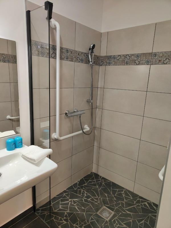 Superior Double Room with Terrace image 2