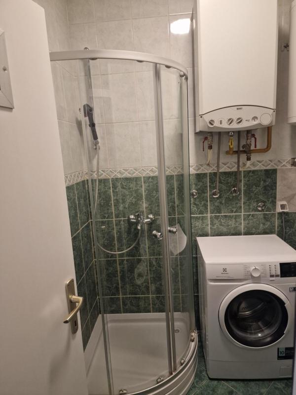 7 Brothers Apartment - image 6