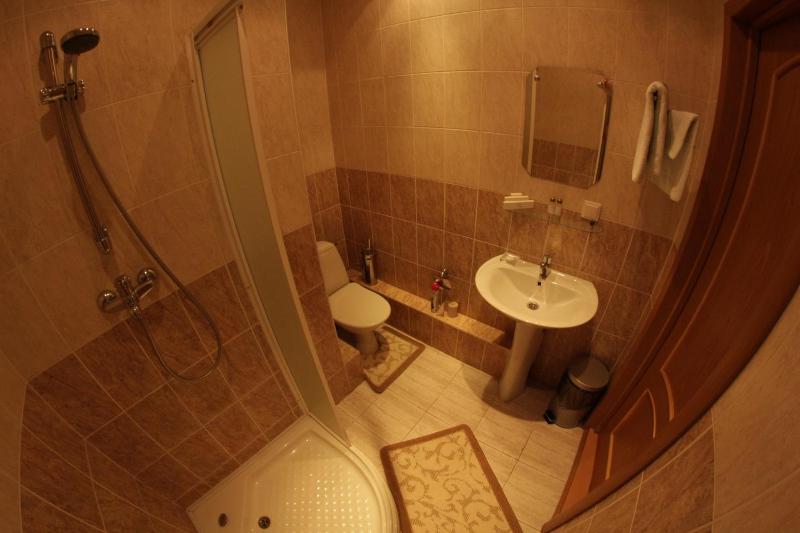 Standard Single Room with Shower image 2