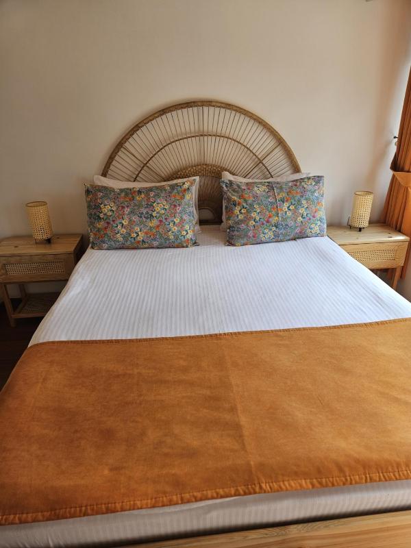One-Bedroom Apartment image 1