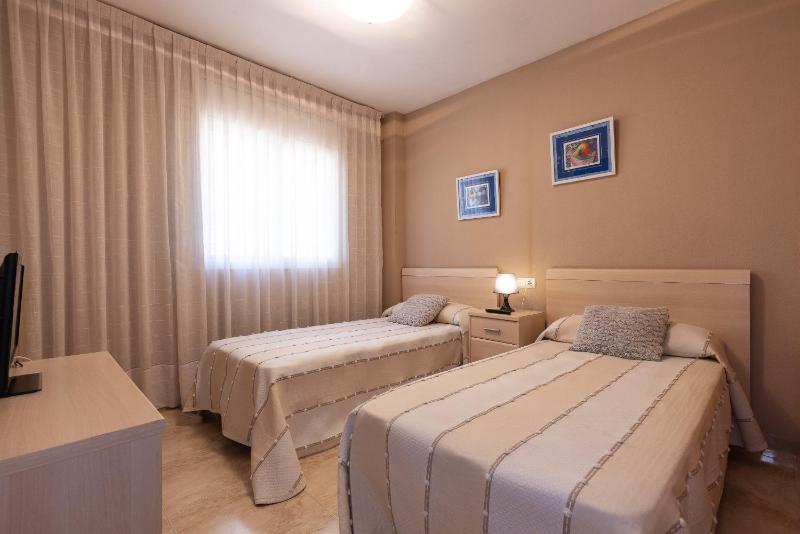 UHC GOLDEN PINEDA APARTMENTS - image 16
