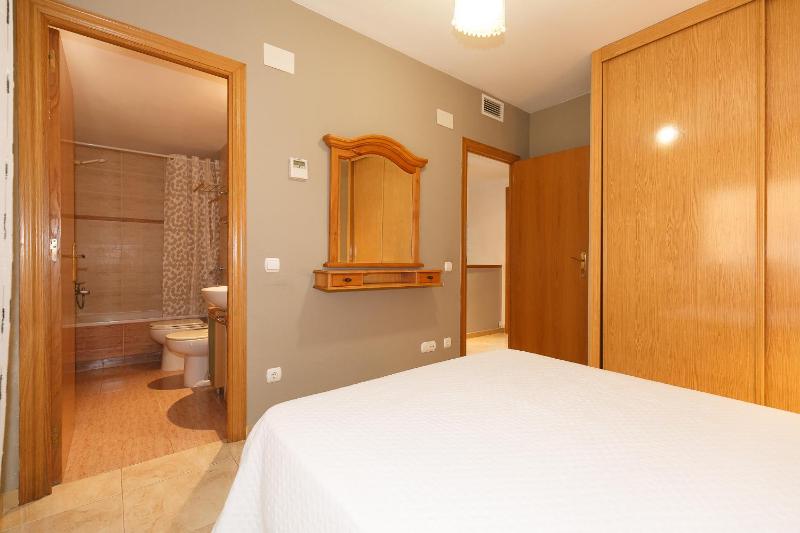UHC GOLDEN PINEDA APARTMENTS - image 41