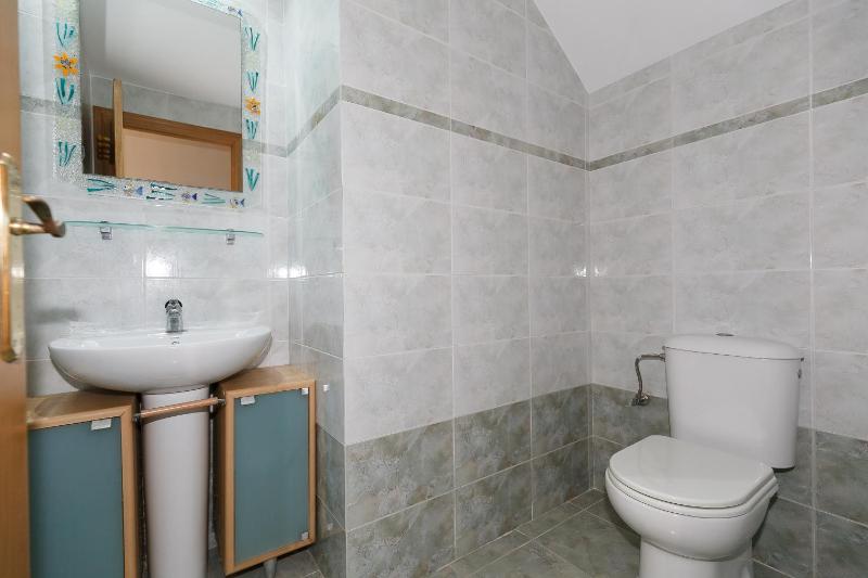 UHC GOLDEN PINEDA APARTMENTS - image 25