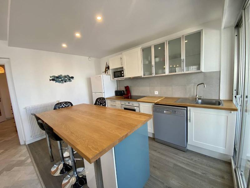 BEL APPARTEMENT CLIMATISE CENTRE VILLE T2 - 4 PERSONNES AVEC LOGGIA VUE SUR MER - image 8