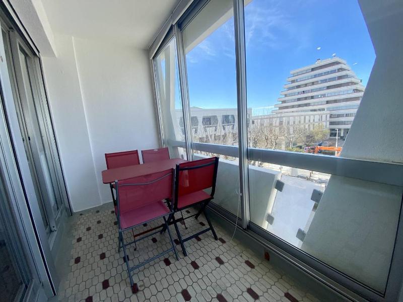 BEL APPARTEMENT CLIMATISE CENTRE VILLE T2 - 4 PERSONNES AVEC LOGGIA VUE SUR MER - image 3