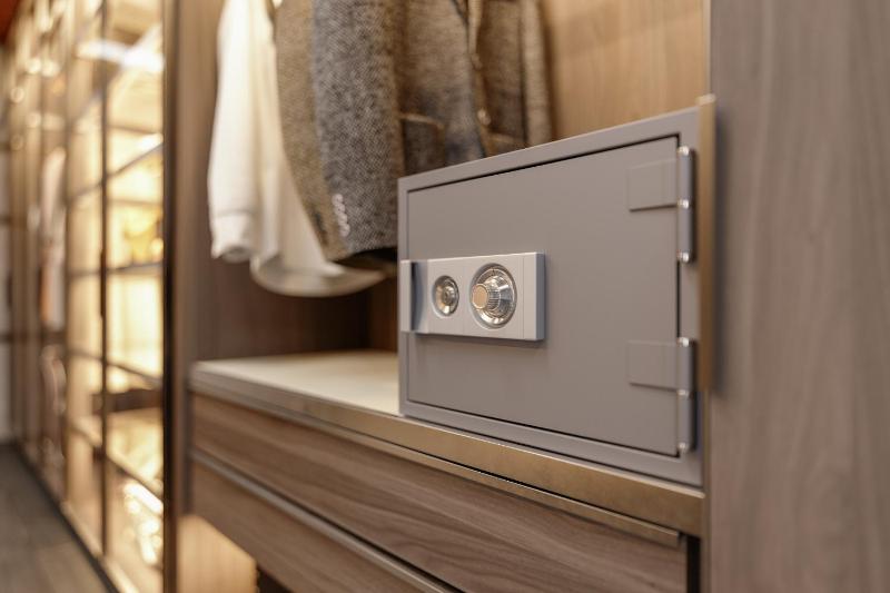 Triple Room image 3