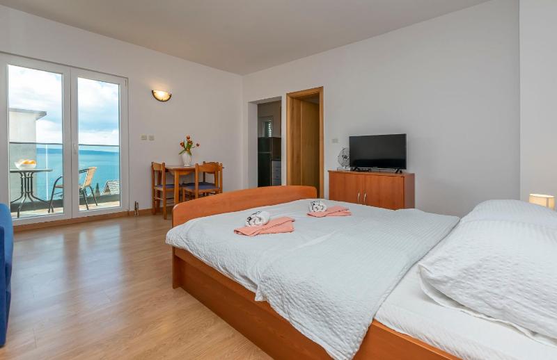 Apartments Villa Milas with pool - image 29