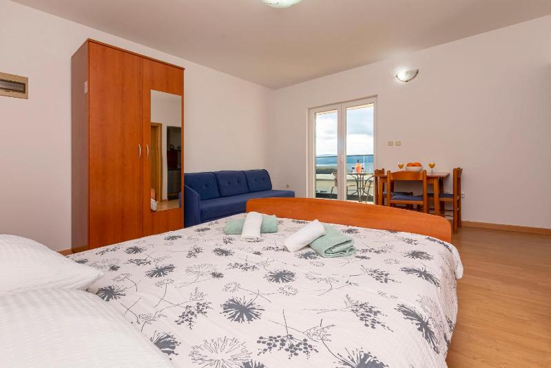 Apartments Villa Milas with pool - image 16