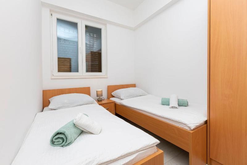 Apartments Villa Milas with pool - image 31