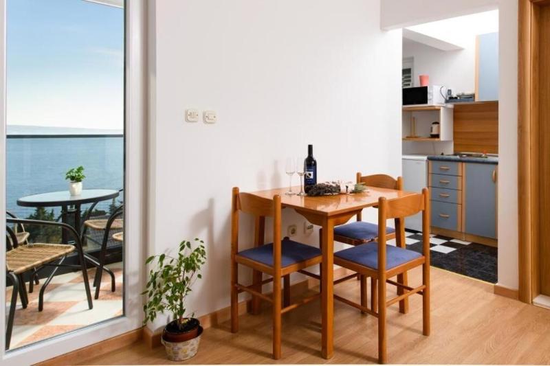 Apartments Villa Milas with pool - image 8