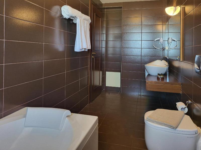 Luxury Villa Mikaela - image 50