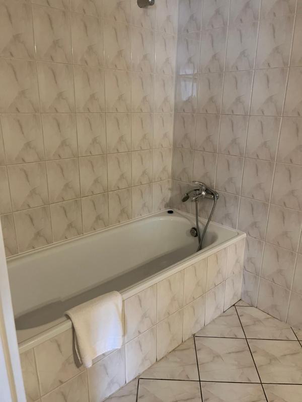 Superior Apartment image 2