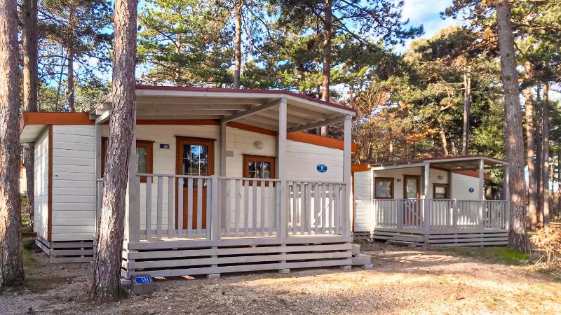 Two-Bedroom Mobile Home (4 Adults) image 1