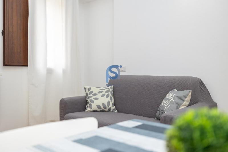 Ni Ni Apartments - Self Check in - image 30