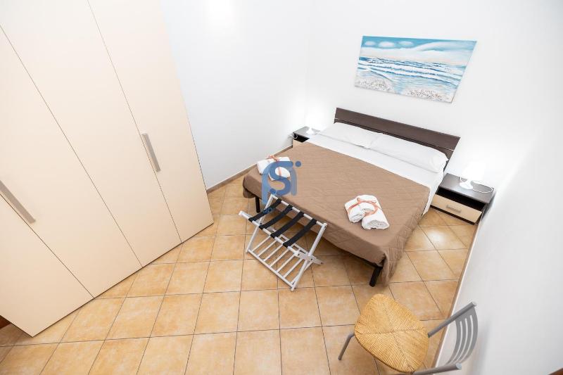 Ni Ni Apartments - Self Check in - image 35