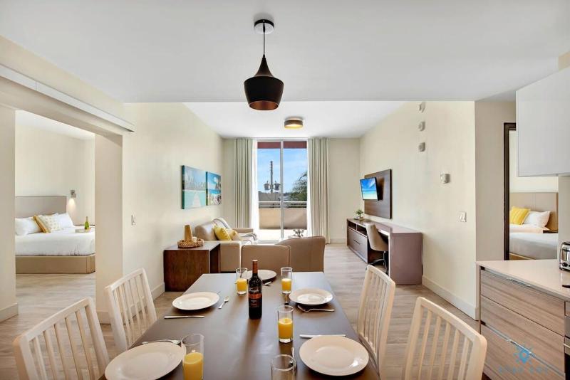Front Bay View Terrace + Rooftop Pool+ Near Beach - image 21