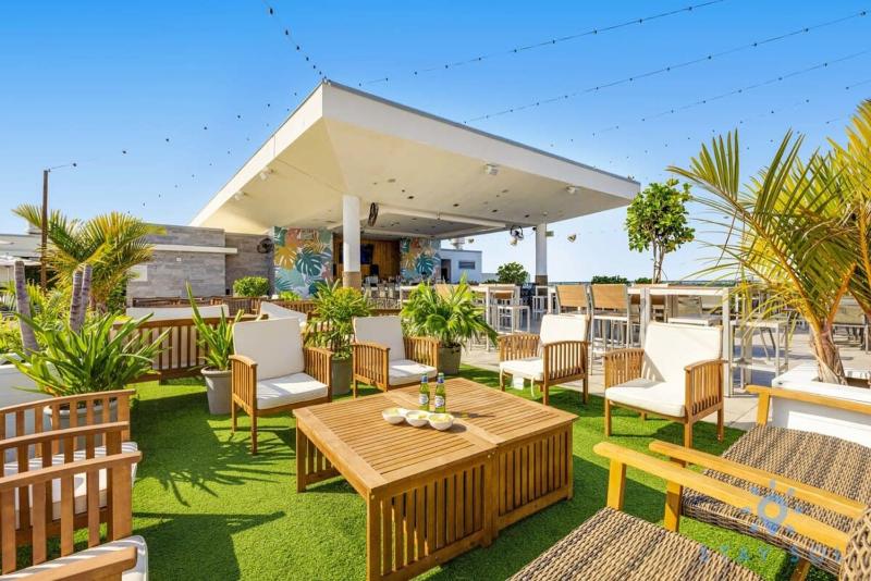 Worth Traveling Hot tub & Unique Rooftop pool - image 23