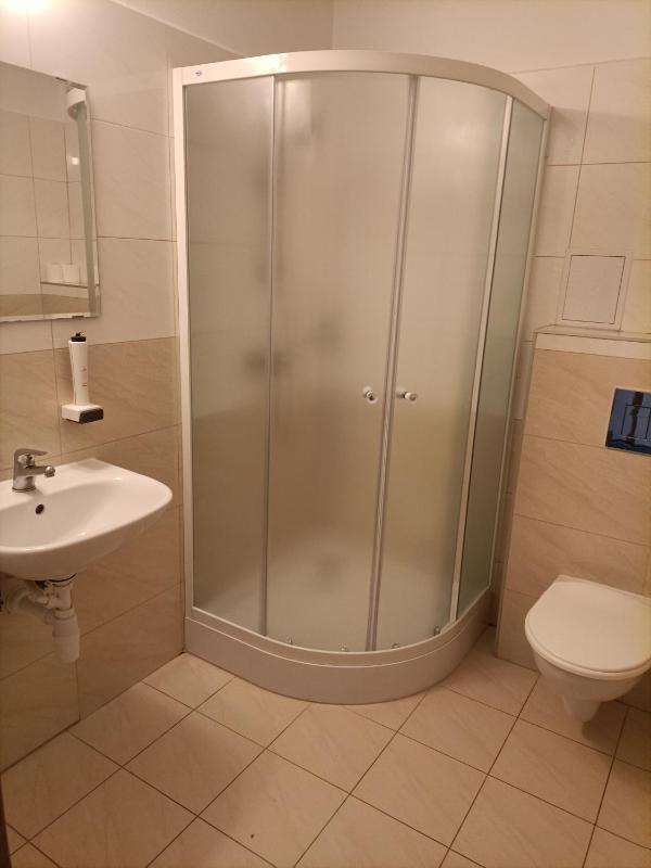 Standard Double Room image 4
