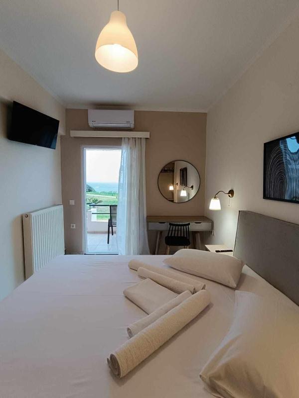 Faros Apartments - image 39